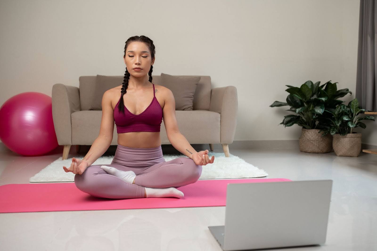 Six Unexpected Ways Yoga can Improve Your Health, According to Research